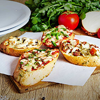 Pizza Parlour - Garlic Bread